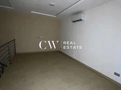4 Bedroom Flat