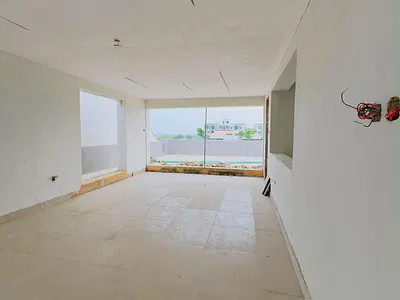 Contemporary 4 Bedroom Maisonette