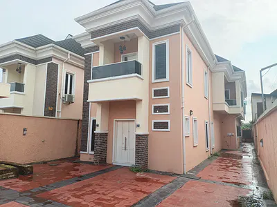 5 Bedroom Duplex with BQ