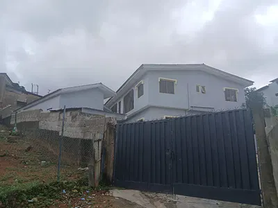 Vacant and Newly Renovated 4 No 3 Bedroom Flat with 2 No Mini Flat