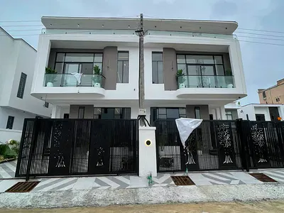 Wonderfully Crafted 4 Bedroom Semi- Detached Duplex with BQ