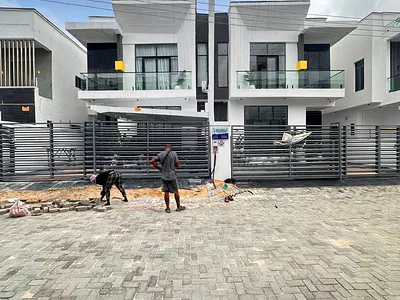 4bedroom Semi Detached Duplex with BQ
