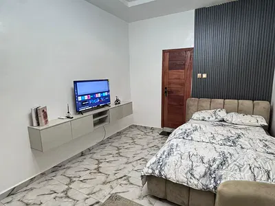 Furnished 2 Bedroom Duplex
