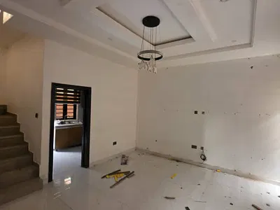 Spacious 2 Bedroom Terrace Duplex