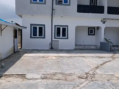 A Unit of 3 Bedroom Terrace Duplex