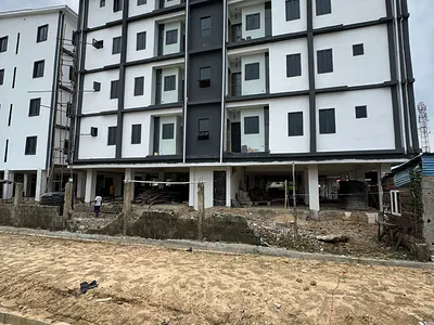 Newly Built 2 / 3 Bedroom Apartment