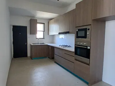 3 Bedroom En-Suite Flat