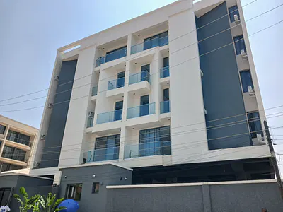 3 Bedroom En-Suite Flat