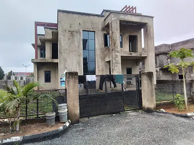 4-Bedroom