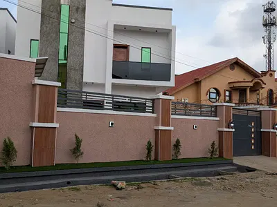 Newly Built Smart 5 Bedroom Fully Detached Duplex with a BQ
