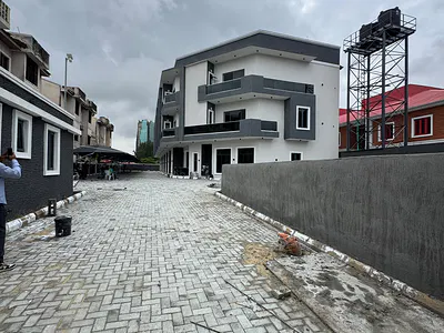 Aesthetically Pleasing 4 Bedroom Terrace Duplex with a Pool
