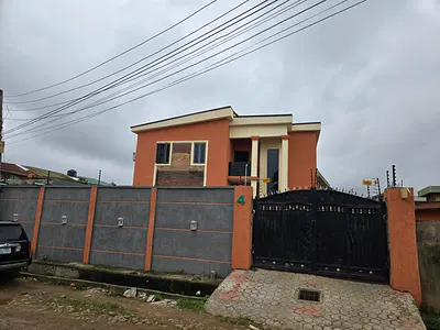 Luxury 6-Bedroom Detached Duplex with BQ & Gate House
