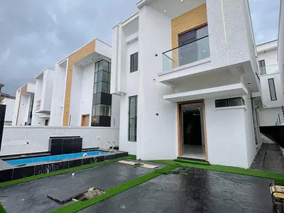 Luxury 4bedroom Detached Duplex with BQ
