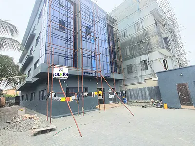 Newly Built 190 SQM Office Space for Commercial