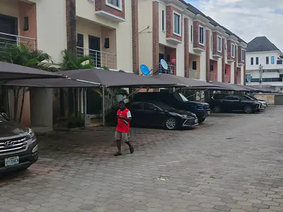 4 Bedroom Oversized Terrace with a Room BQ