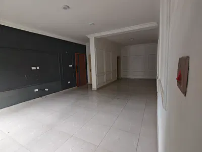 3 Bedroom Spacious Apartment