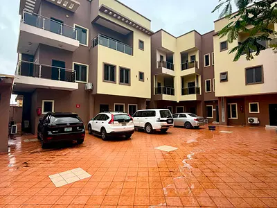 Well Maintained 2 Bedroom Apartment