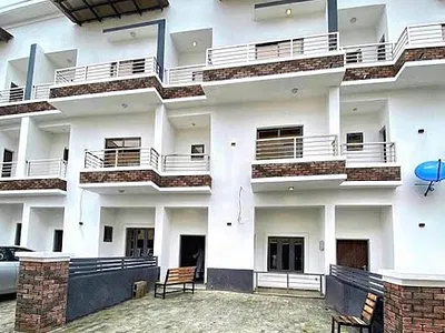 Decent 4 Bedroom Duplex