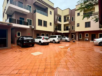 Spaciously Built 3 Bedroom Apartment