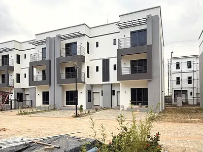 Luxury 4 Bedroom Terrace Duplex with BQ