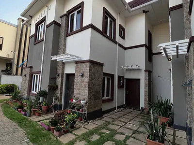 4 Bedrooom Terrace Duplex