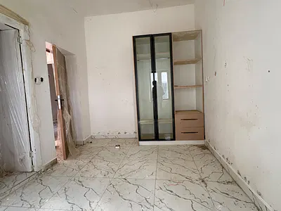 Well-Finished 3 Bedroom Apartment