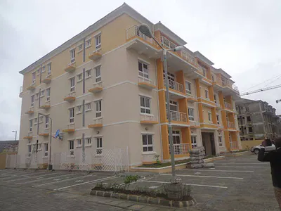 3-Bedroom Fully Serviced Apartment with 24HRS Light & Water