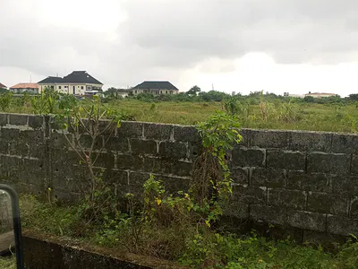 22 Plots of Land