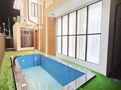 5 Bedroom Fully Detached Duplex