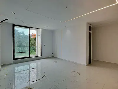 Four Bedroom Flat with Cinema