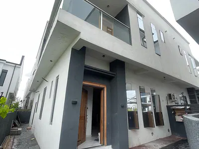 4 Bedroom Semi-Detached Duplex