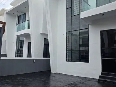 5-Bedroom Fully Detached Duplex
