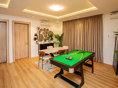 Fully Furnished 2 Bedroom Apartment