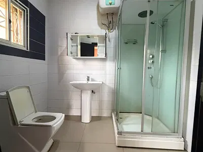 Service 2 Bedroom Flat with Ac & Generator, Tarred Rd