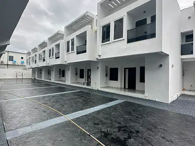 3 Bedroom Luxury Terrace