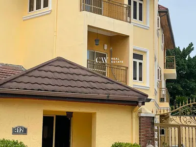 3 Bedroom Terrace