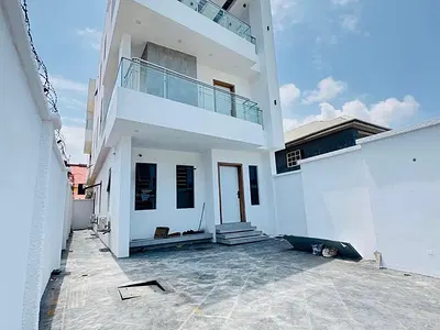 Luxury 4-Bedroom Semi-Detached Duplex +BQ with Excellent Facility