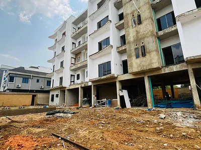 Beautifully Crafted 3 Bedroom Apartment with BQ
