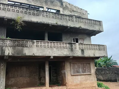 2 Storey House (Demolishable)