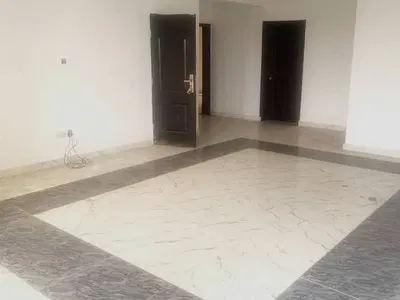 3 Bedroom Flat