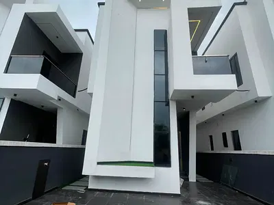 Exquisitely Built 5 Bedroom Detached Duplex with BQ and Swimming Pool