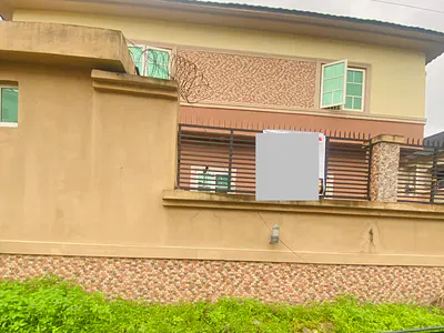 3 Bed Duplex in a Gated Estate