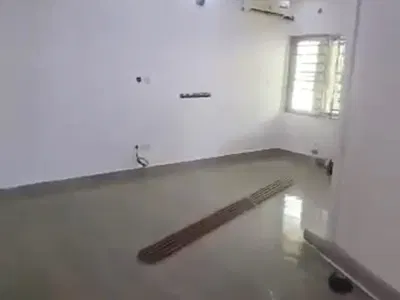 Massive 1 Bedroom Apartment