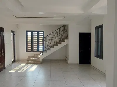 Astonished 4-Bedroom Terrace Duplex + BQ