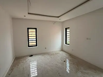 Newly Built 2 Bedroom Apartment
