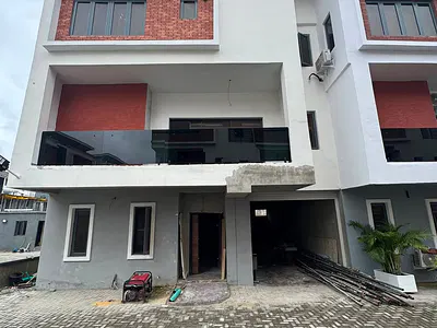 4 Bedroom Terrace Duplex