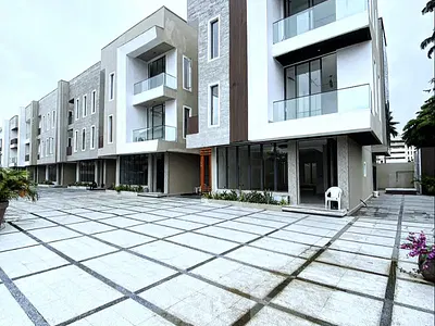 Luxury Brand New 4 Bedroom Fully Detached Duplex