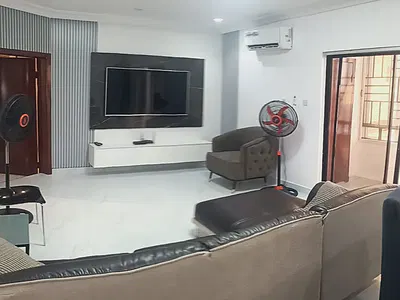 Well Furnished 3 Bedroom Flat