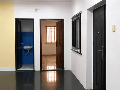 Mini Flat on 1st Floor