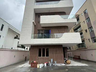 Furnished 3 Bedroom Maisonette